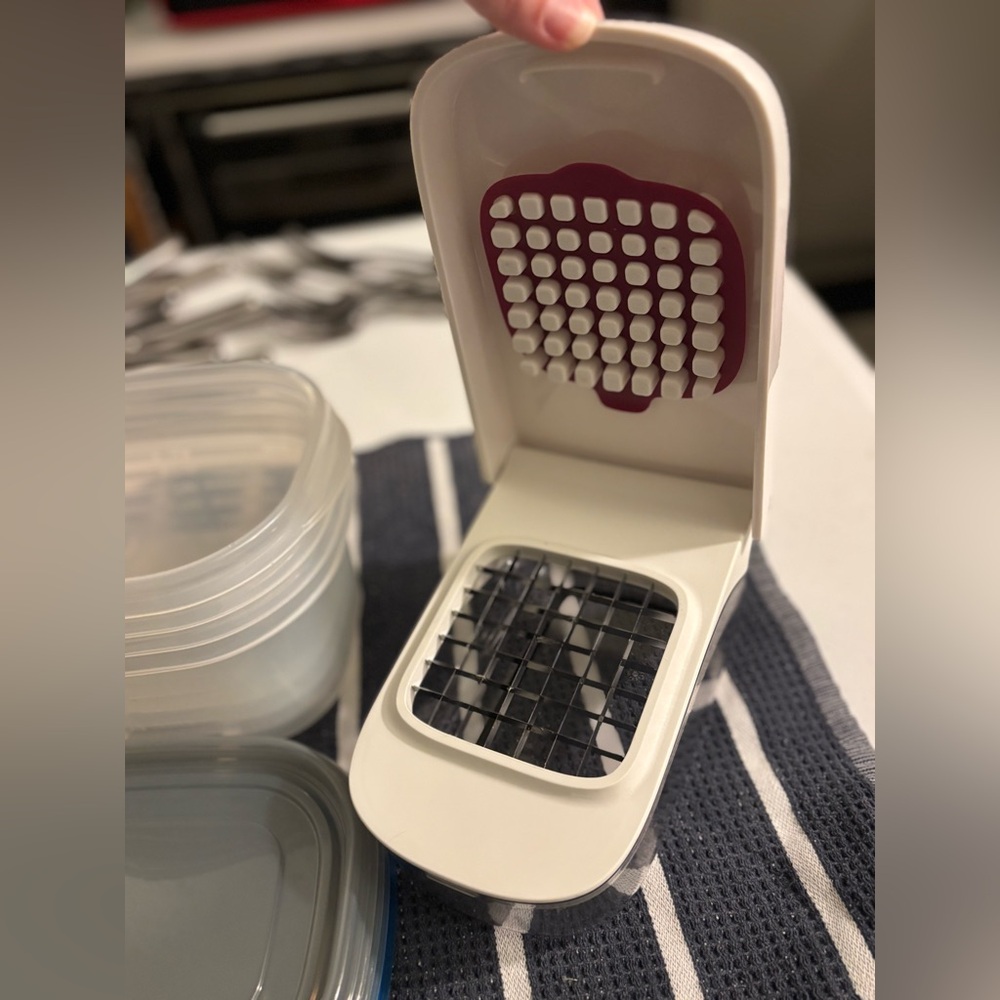 OXO Vegetable Chopper